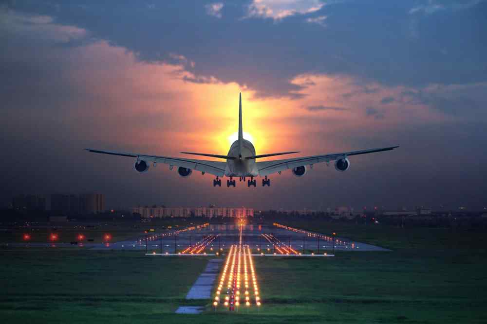 https://bluewhale-line.com/wp-content/uploads/2015/09/shutterstock_1356599871.jpg
